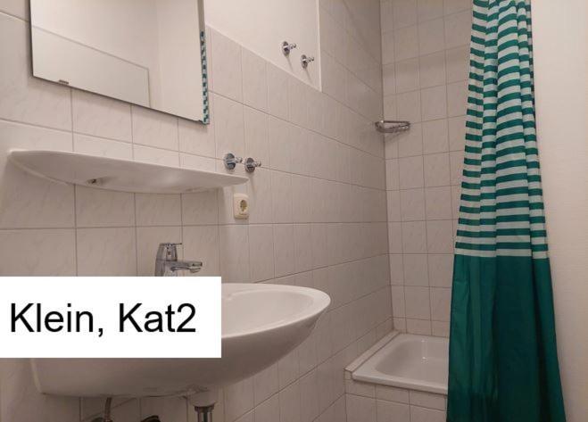 Neumünster Kiek In Aoer Jugendherberge & Hostel מראה חיצוני תמונה